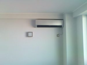 montaj-aer-conditionat-aparat